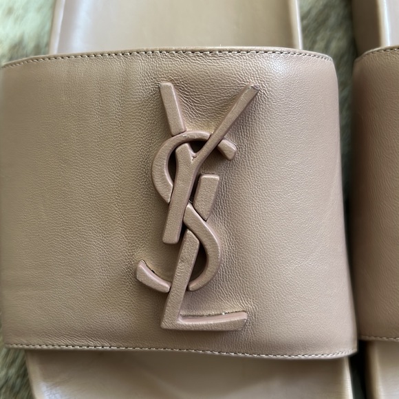 SOLD Saint Laurent Joan Leather Slides - Picture 2 of 9